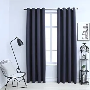 Draperii opace cu inele metalice