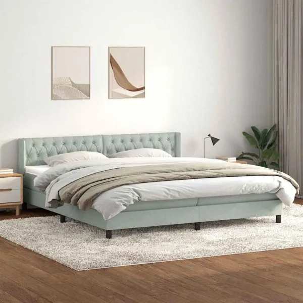 Pat cu arcuri cu saltea gri deschis 200×220 cm catifea